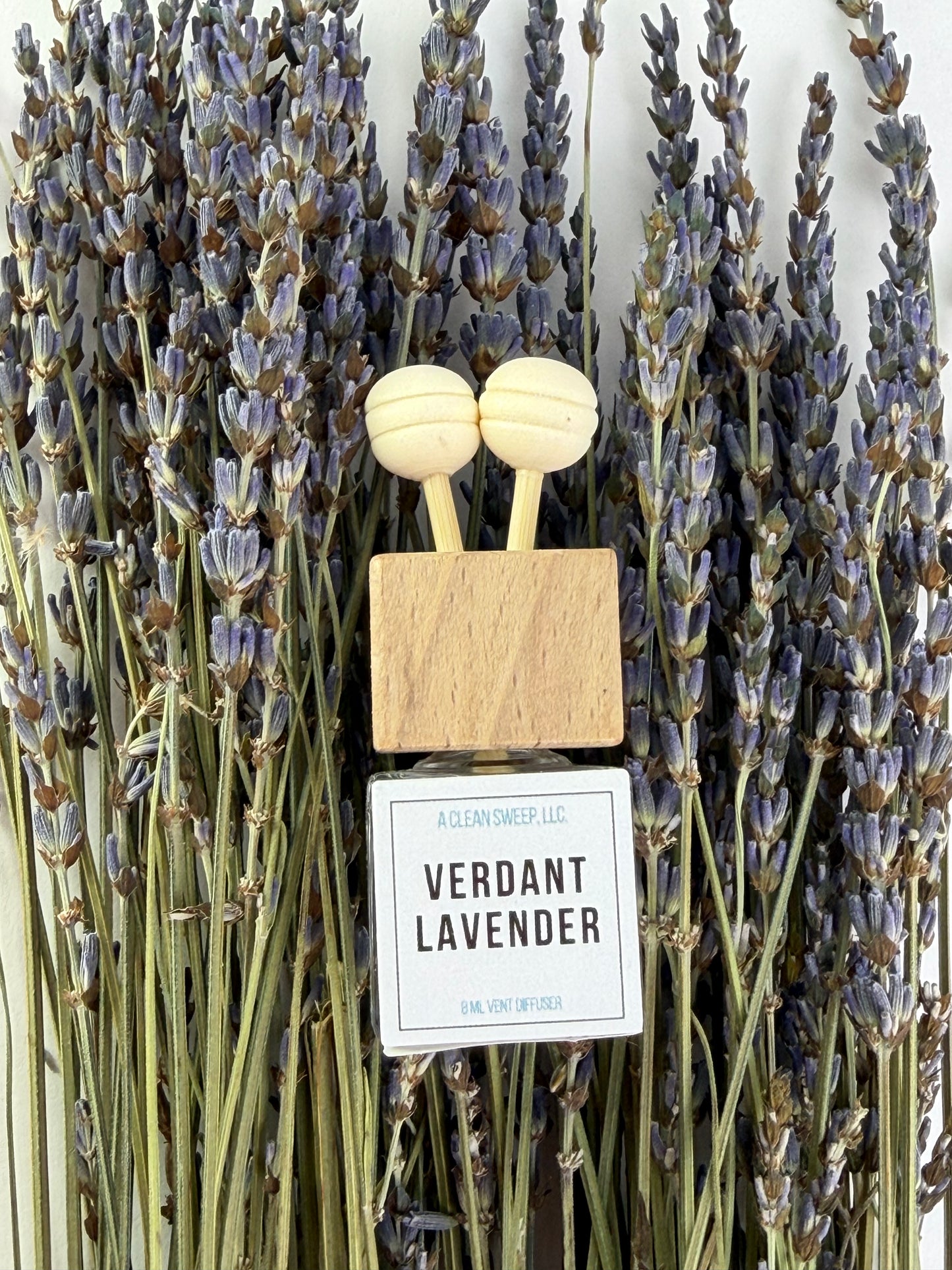 Car Diffusers – Clean, Luxe Scents to Choose From